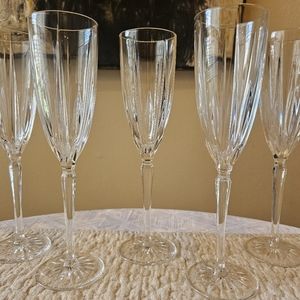 5 Mikasa Paloma champagne flutes